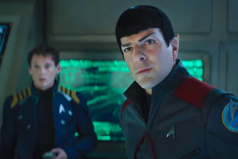 star-trek-1400-1_crop